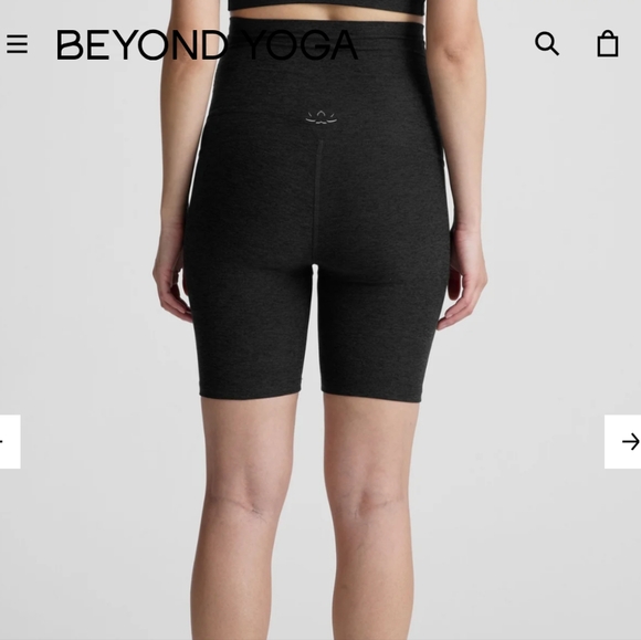 Beyond Yoga Black Bike Shorts - Picture 4 of 7